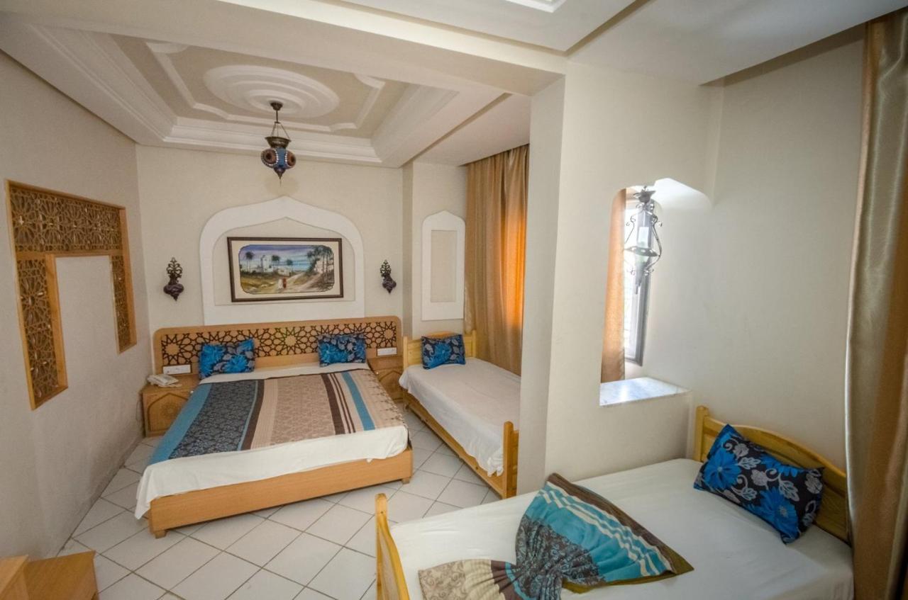 Hotel Saheb Ettabaa Túnez Exterior foto